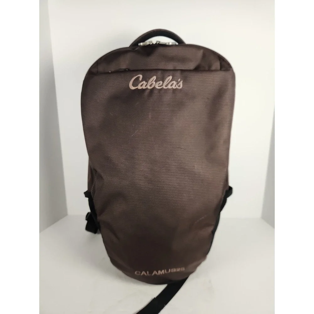 Cabelas Calamus 25 Backpack Brown Daypack Commuter Laptop Hiking Travel Bag Camp